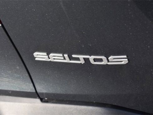 Used 2024 Kia Seltos S image 13
