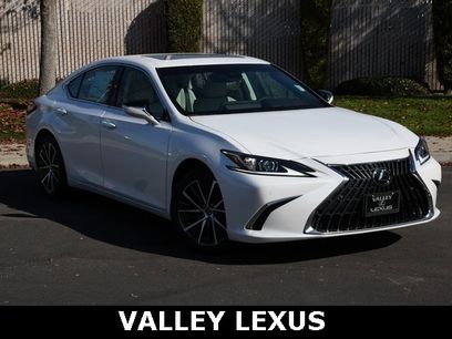 New 2025 Lexus ES 350 w/ Premium Package
