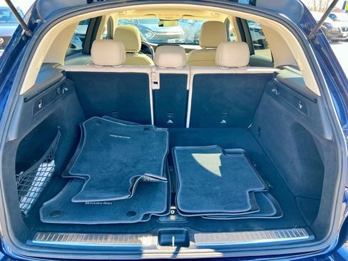 Used 2022 Mercedes-Benz GLC 300 4MATIC w/ Multimedia Package Lite image 25