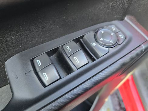 Used 2021 Chevrolet Silverado 1500 Custom Trail Boss image 19