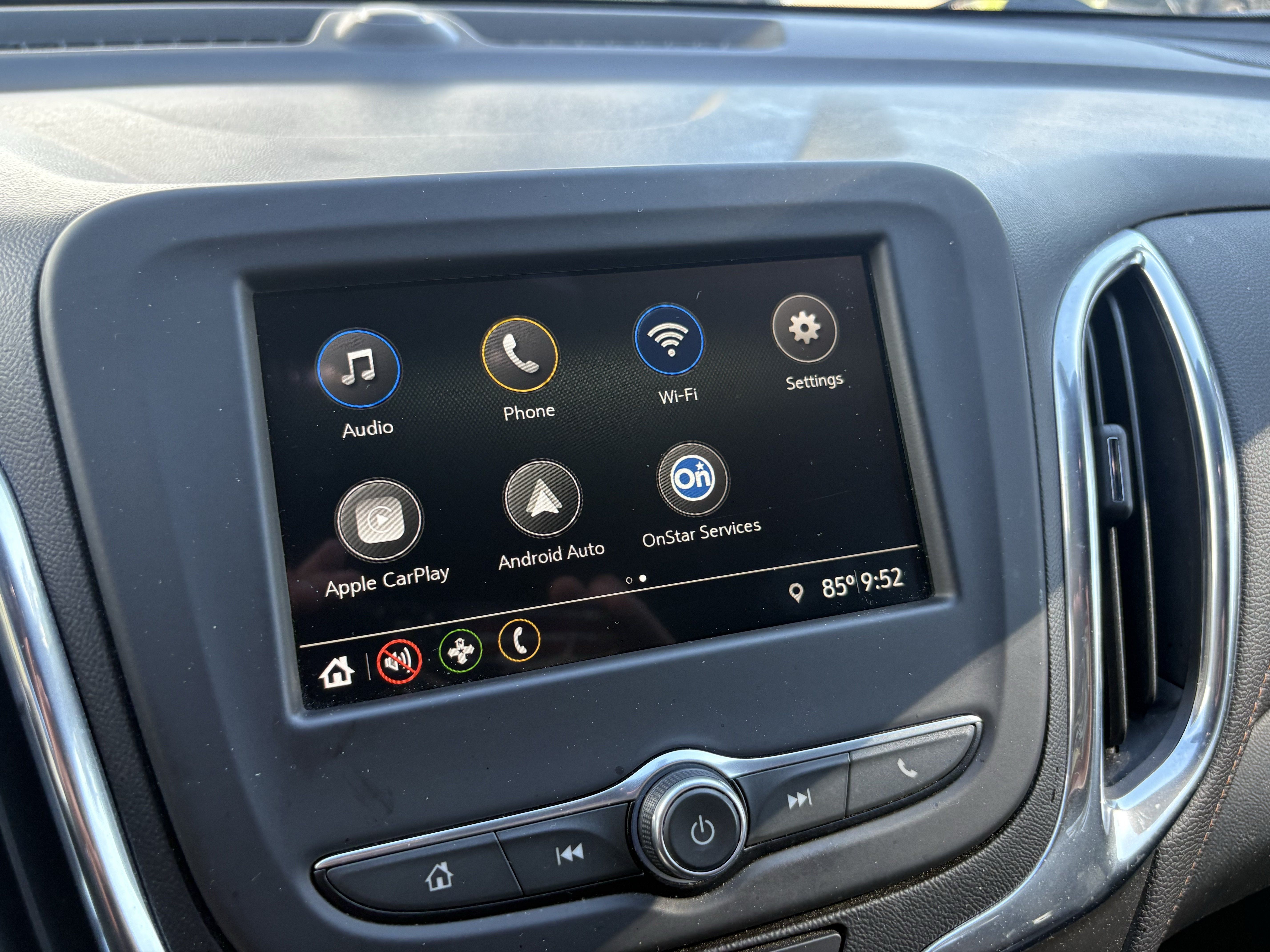 Used 2019 Chevrolet Equinox LT FWD image 12
