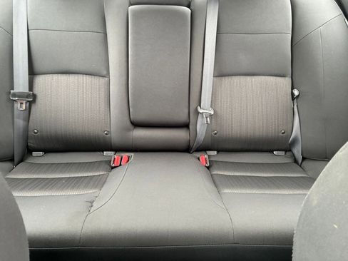 Used 2025 Nissan Altima 2.5 SV image 33