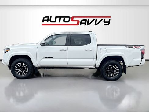 Used 2023 Toyota Tacoma TRD Sport AWD/4WD image 4