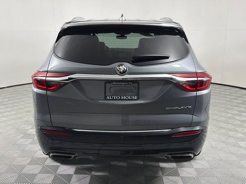 Used 2019 Buick Enclave Essence FWD image 6