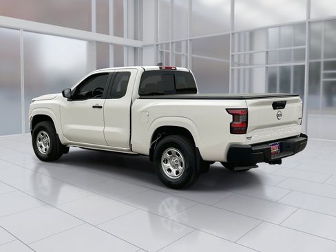New 2026 Nissan Frontier S w/ Tow Package image 4
