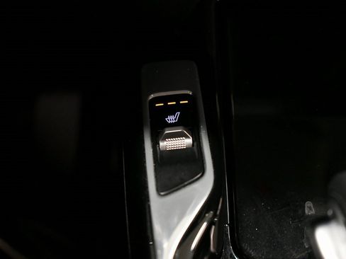 Certified 2023 Kia Sorento SX image 29