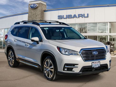Used 2021 Subaru Ascent Limited w/ Technology Package image 5