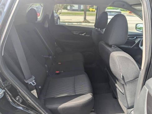 Used 2018 Nissan Rogue S w/ S Value Package AWD/4WD image 39
