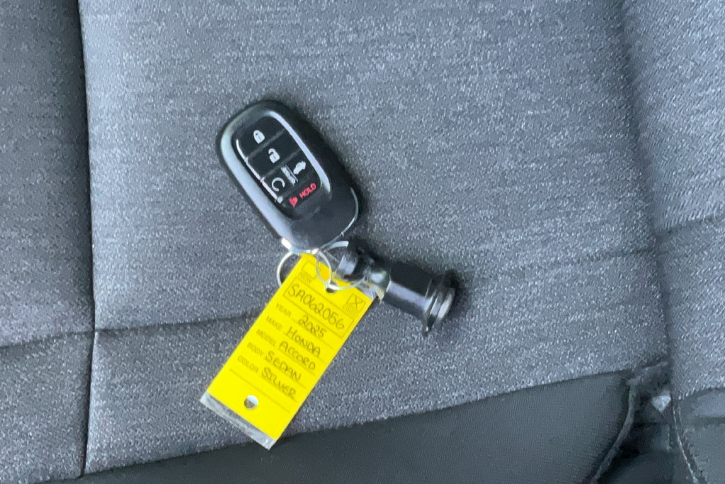 Used 2025 Honda Accord LX image 33