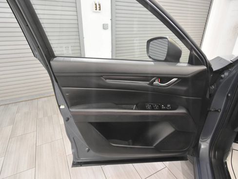 Used 2022 MAZDA CX-5 Carbon Edition AWD/4WD image 16
