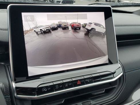 New 2026 Jeep Compass Limited image 14