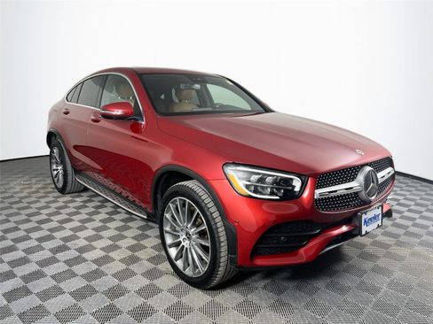 Certified 2022 Mercedes-Benz GLC 300 4MATIC Coupe image 8