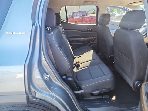 Used 2021 GMC Acadia SLE AWD/4WD image 25