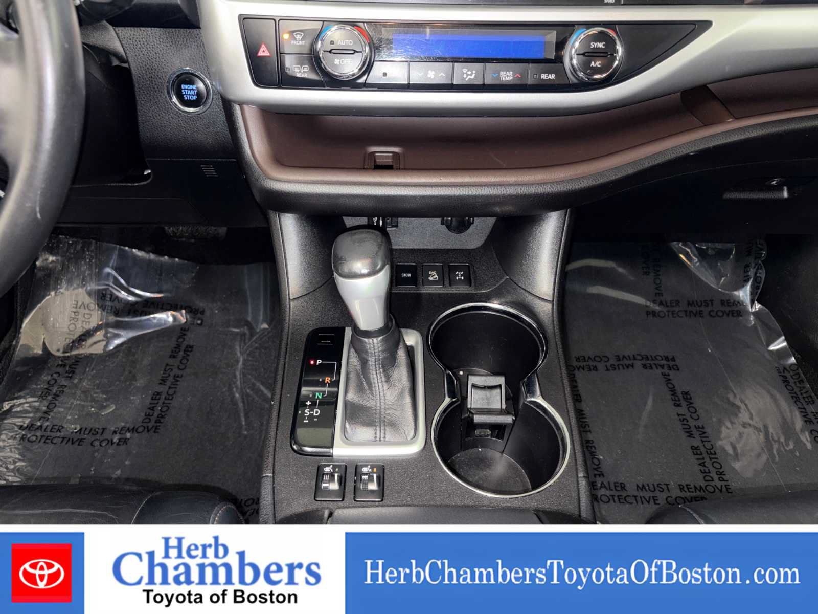 Used 2015 Toyota Highlander XLE AWD/4WD image 15