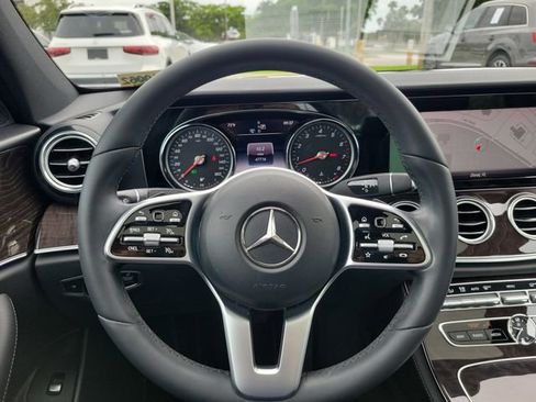 Used 2019 Mercedes-Benz E 300 image 20