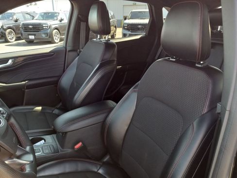 Used 2024 Ford Escape ST-Line image 14