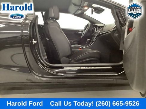 Used 2018 Buick Cascada Sport Touring w/ Dark Effects Package FWD image 10