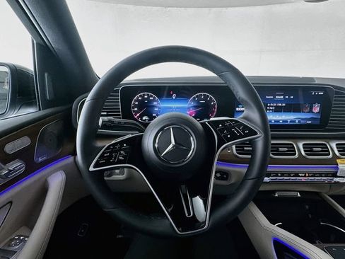 Used 2026 Mercedes-Benz GLE 350 4MATIC image 11