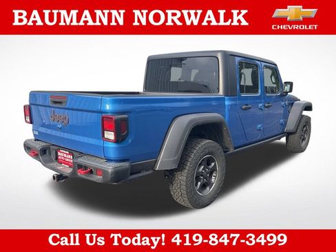 Used 2023 Jeep Gladiator Rubicon w/ Cold Weather Group AWD/4WD image 12