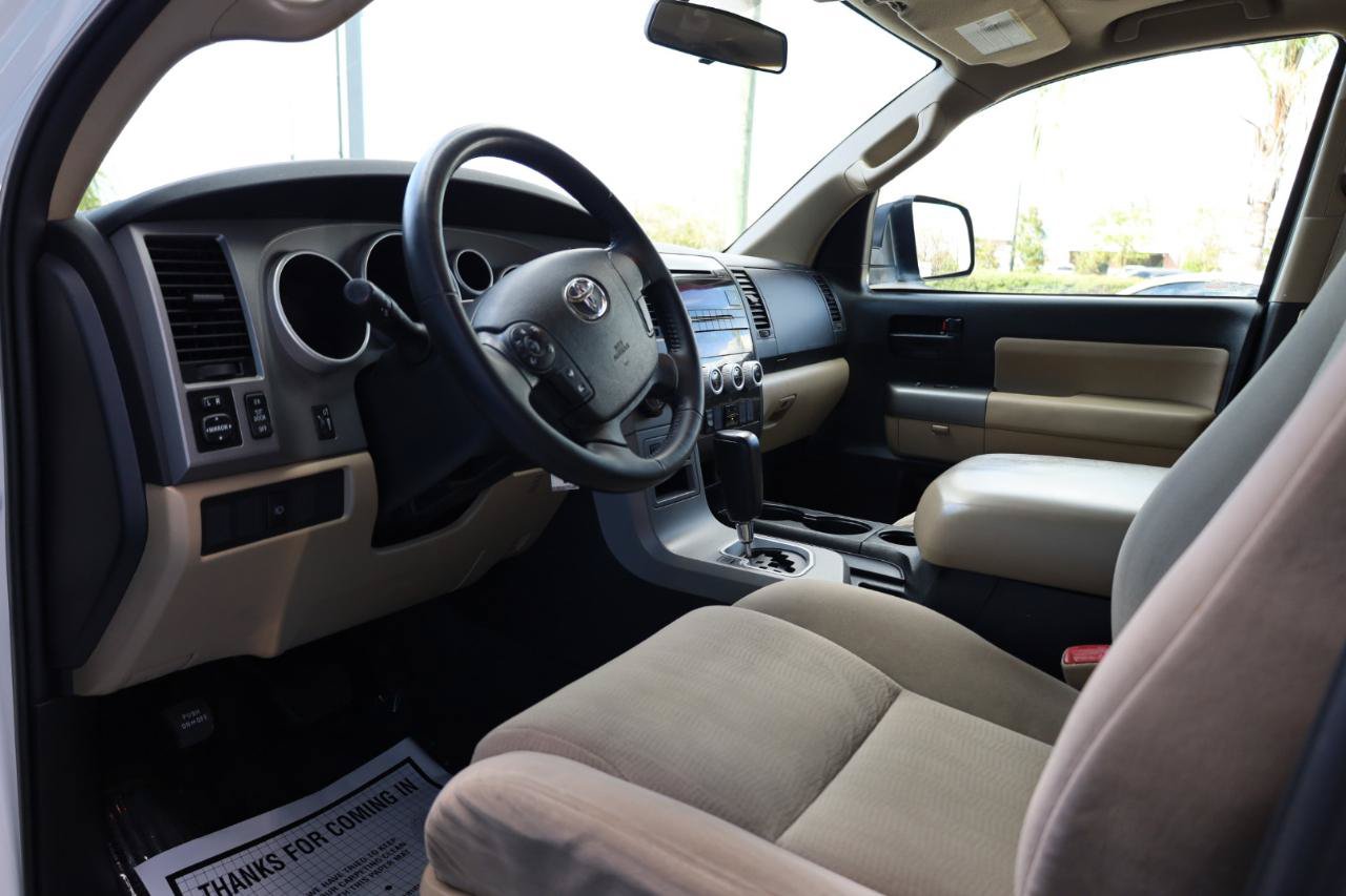 Used 2013 Toyota Sequoia SR5 RWD image 8