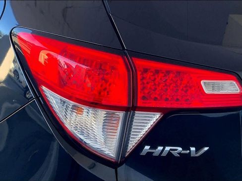 Used 2022 Honda HR-V EX image 28