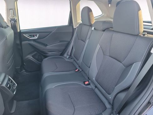 Used 2023 Subaru Forester Premium AWD/4WD image 13