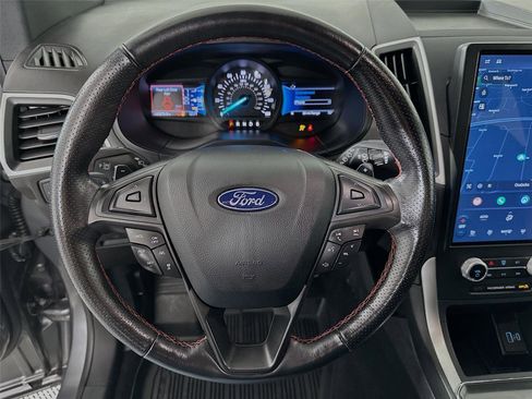 Used 2022 Ford Edge ST-Line w/ Class II Trailer Tow Package AWD/4WD image 18
