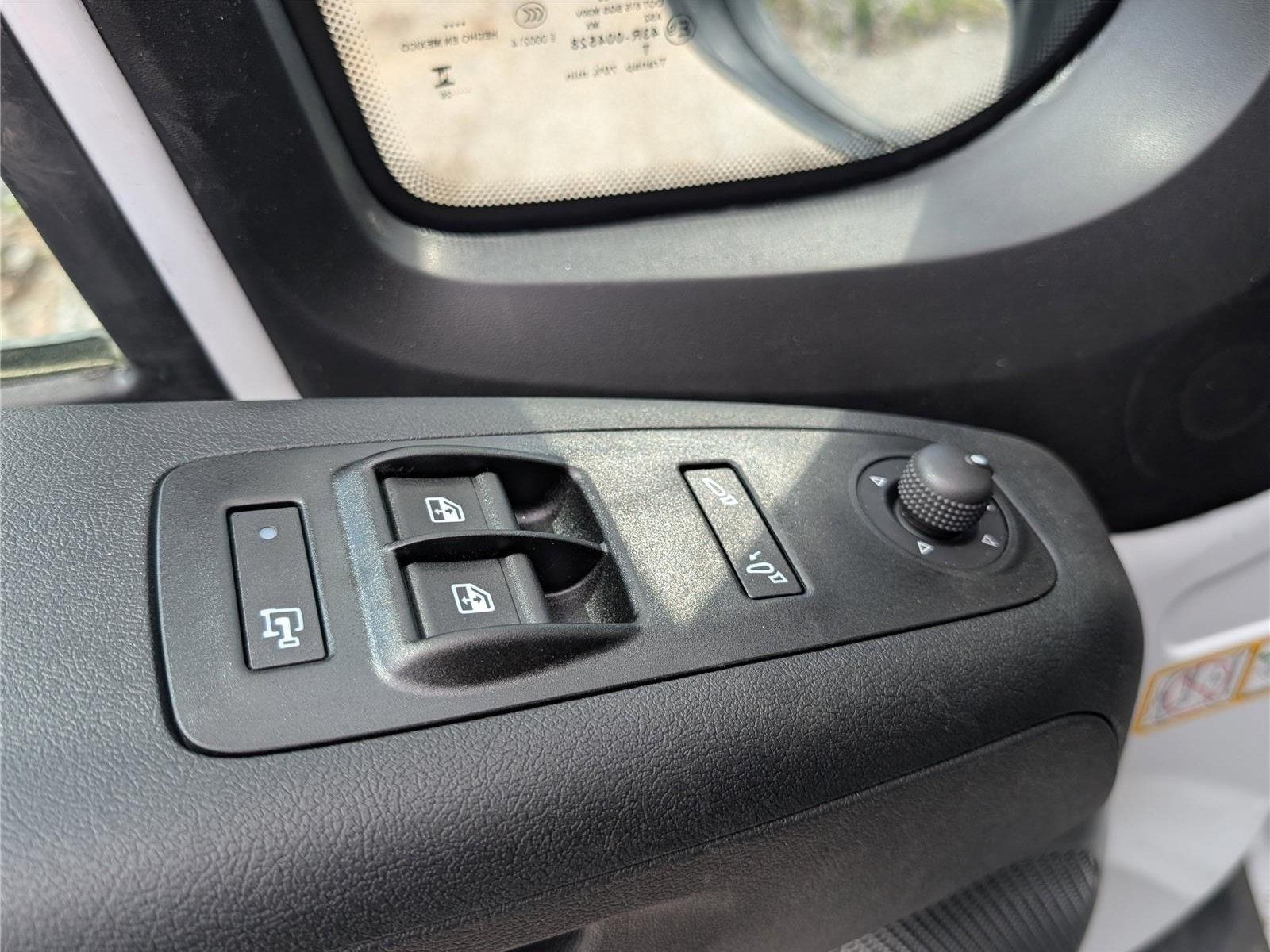 New 2026 RAM ProMaster 1500 w/ Convenience Group FWD image 12