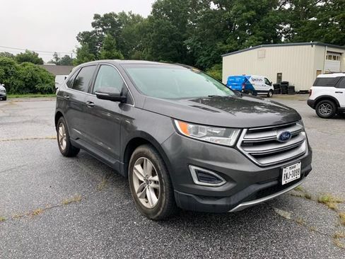 Used 2015 Ford Edge SEL w/ Equipment Group 201A AWD/4WD image 2