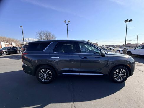 Used 2020 Hyundai Palisade SEL image 3
