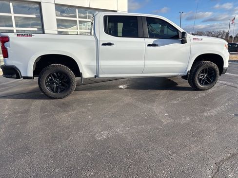Certified 2024 Chevrolet Silverado 1500 LT Trail Boss w/ Convenience Package II image 8