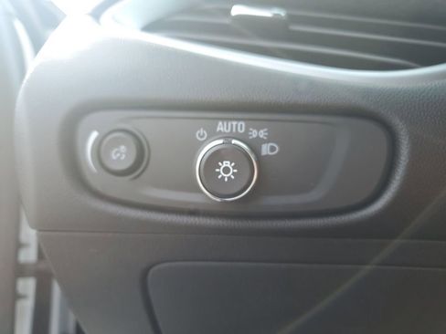 Used 2024 Chevrolet Malibu LT image 23