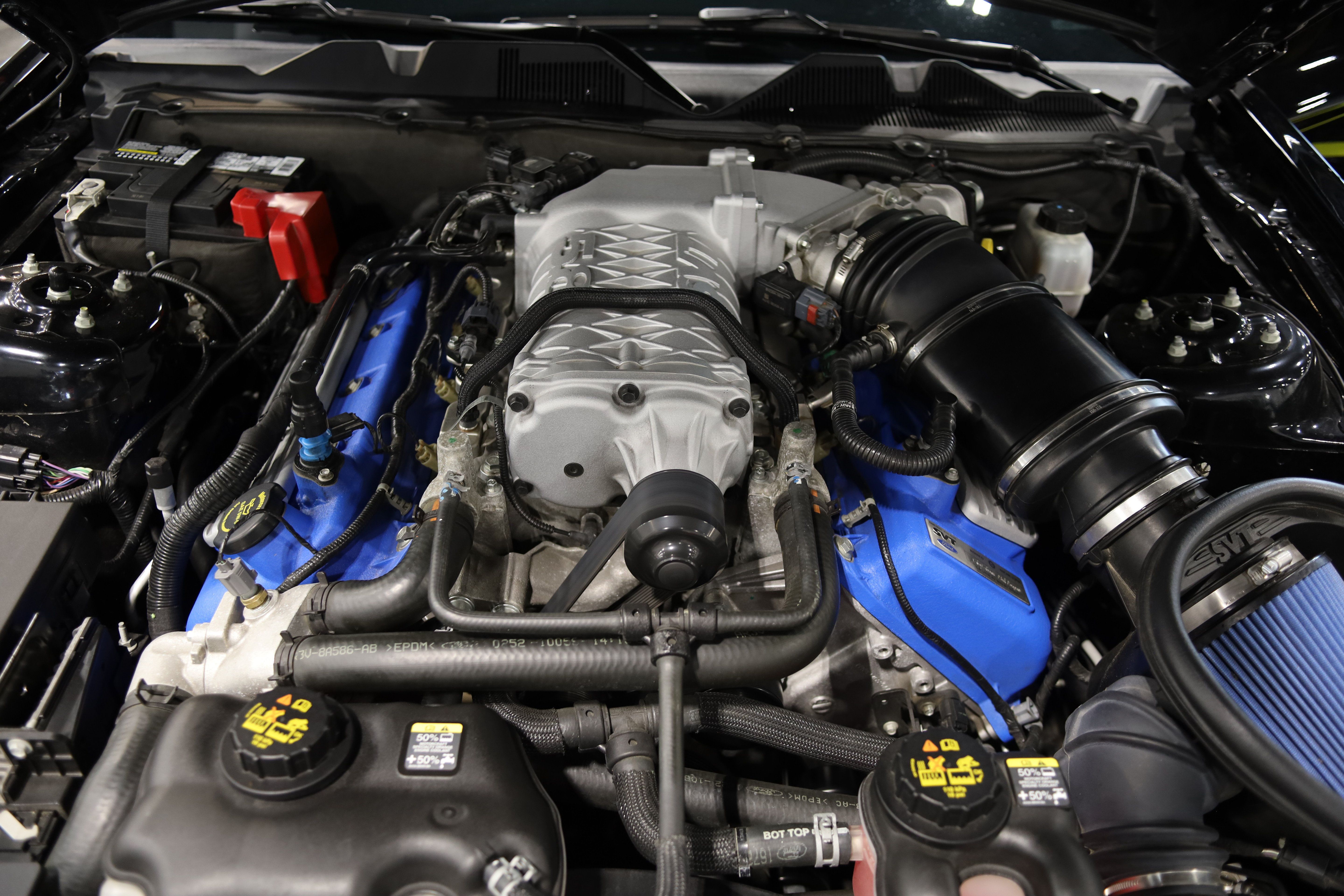 Used 2013 Ford Mustang Shelby GT500 RWD image 32