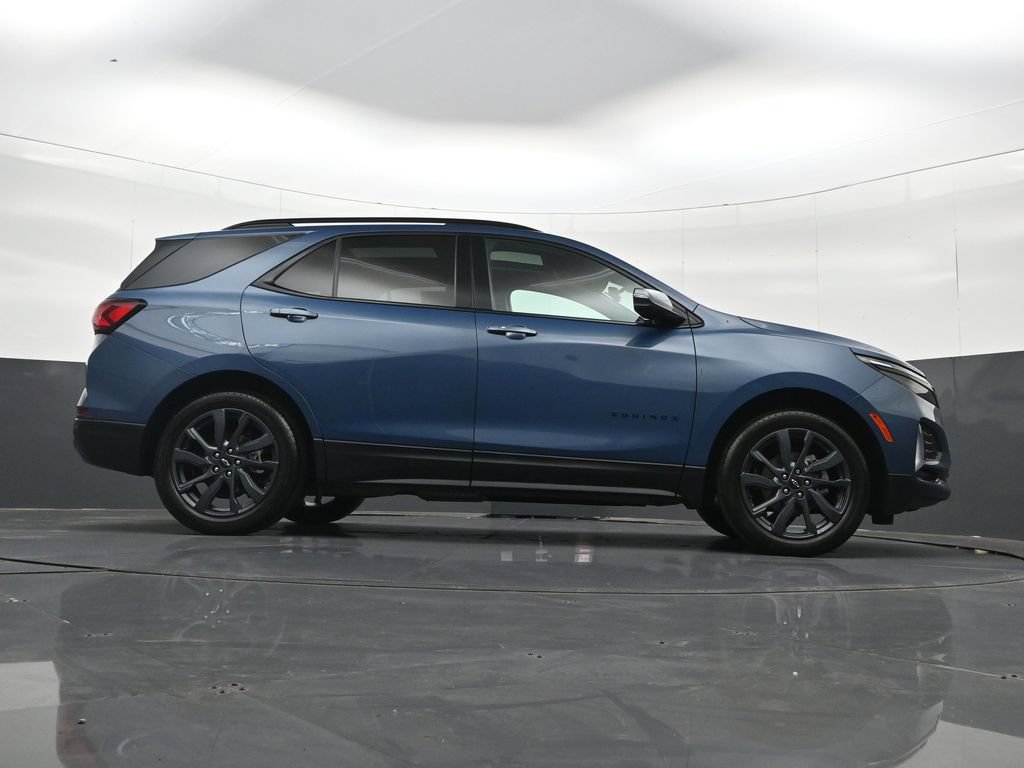 Certified 2024 Chevrolet Equinox RS FWD image 35