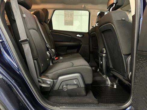 Used 2017 Dodge Journey SXT w/ Premium Group FWD image 22