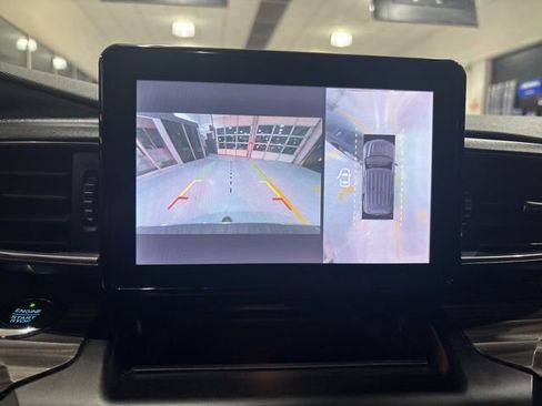 Used 2020 Ford Explorer Limited image 22