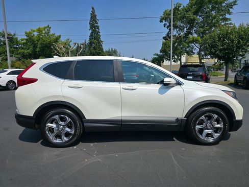 Used 2017 Honda CR-V EX image 10