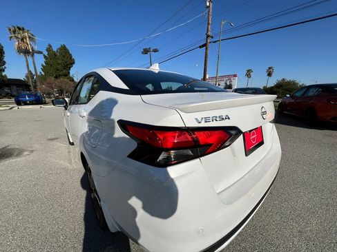 Certified 2025 Nissan Versa SR w/ Trunk Package image 37