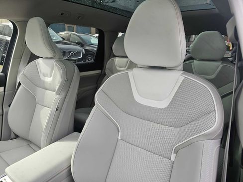 New 2025 Volvo EX90 Ultra AWD/4WD image 24