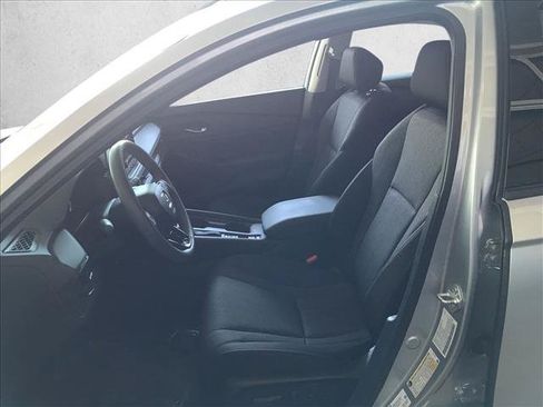 Used 2025 Honda Accord SE image 14