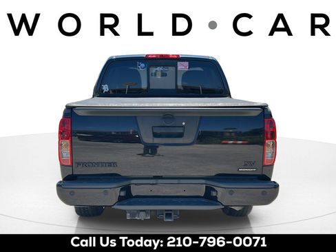 Used 2021 Nissan Frontier SV w/ Midnight Edition Floor Mats RWD image 4