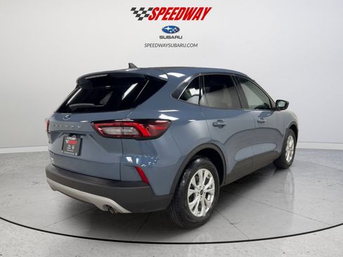 Used 2023 Ford Escape Active w/ Cold Weather Package FWD image 6