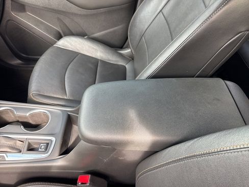 Used 2021 Chevrolet Equinox LT image 39