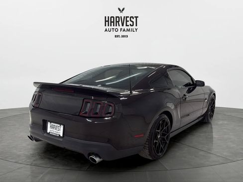 Used 2012 Ford Mustang GT Premium w/ Comfort Pkg RWD image 6