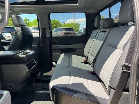 Certified 2023 Ford F150 Lariat w/ Trailer Tow Package AWD/4WD image 13