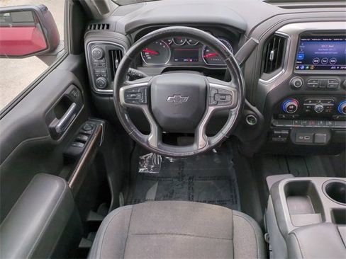 Used 2019 Chevrolet Silverado 1500 RST image 18