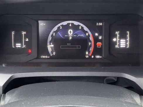 Used 2025 Toyota 4Runner SR5 image 16