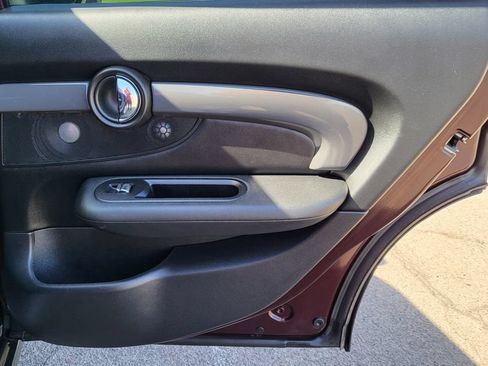 Used 2016 MINI Cooper Clubman S FWD image 18