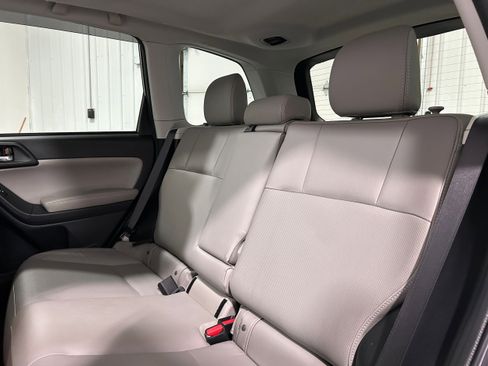 Used 2018 Subaru Forester 2.5i Limited image 26