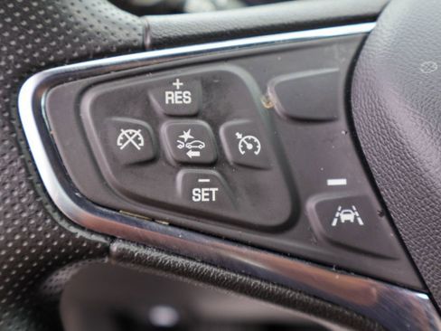 Used 2023 Chevrolet Malibu LT FWD image 12
